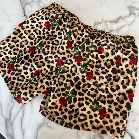 Trunks - Picture 3 of 3